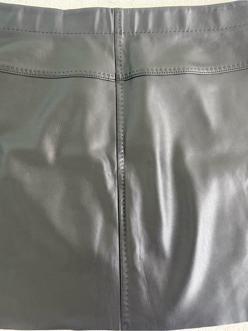 MAX STUDIO Black Faux Leather Midi Skirt
